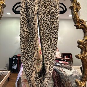 Leopard Print Furry Scarf